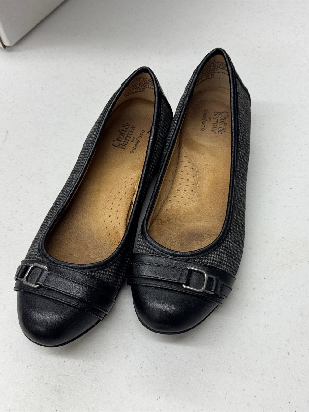 Life Stride Black Women’s Textured Ballet Flats with Buckle Trim